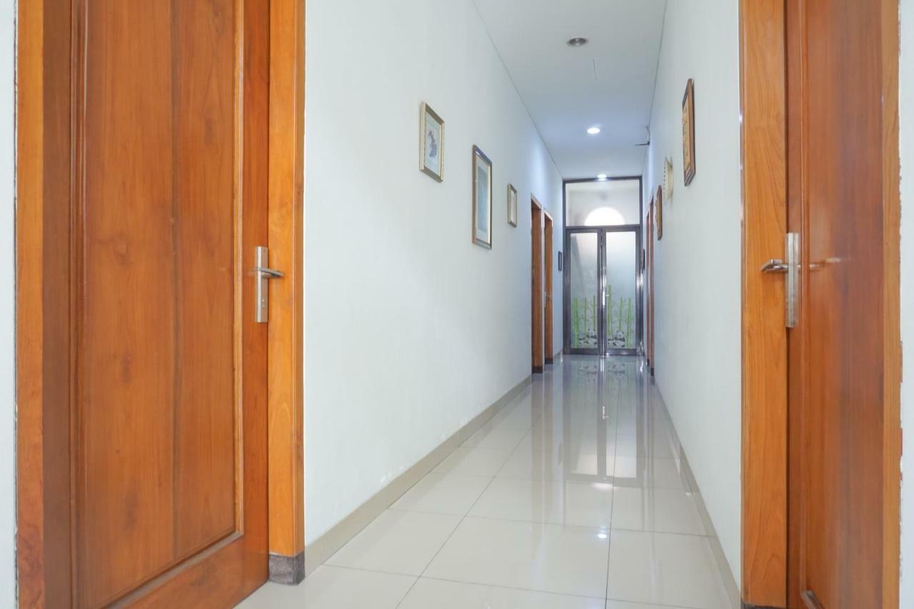 Residences By Reddoorz Syariah @ Buah Batu Bandung Ngoại thất bức ảnh