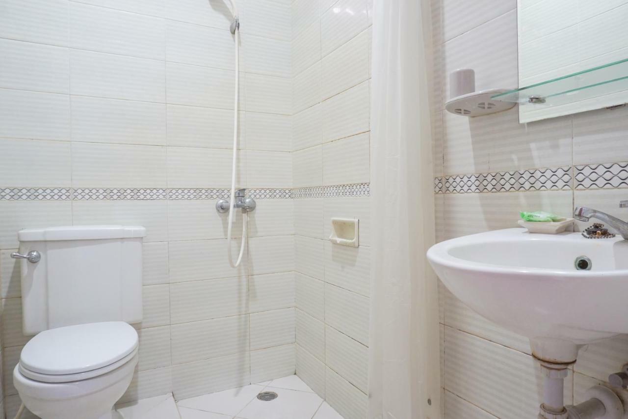 Residences By Reddoorz Syariah @ Buah Batu Bandung Ngoại thất bức ảnh